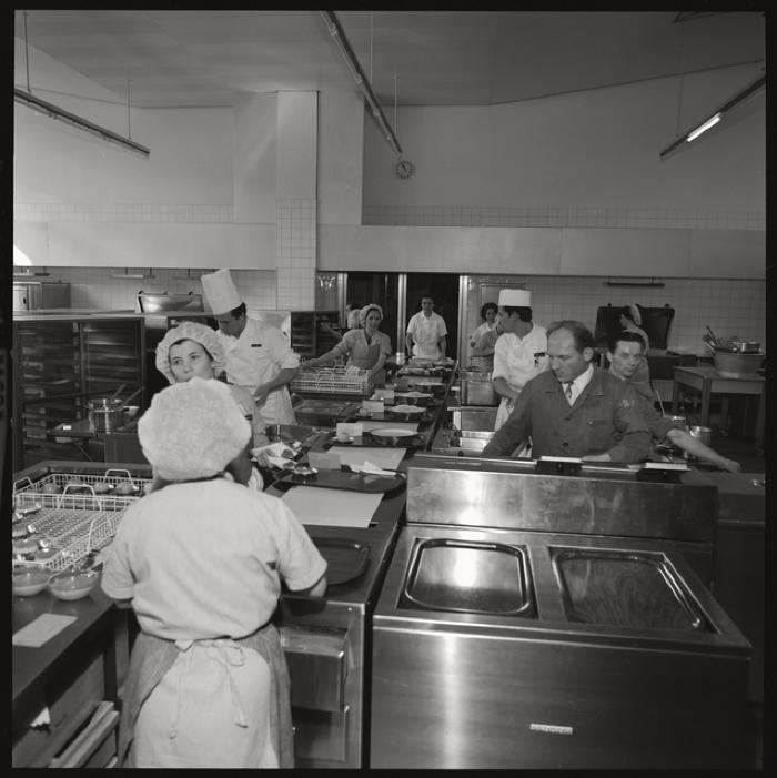 Hôpital Nestlé: cuisines.